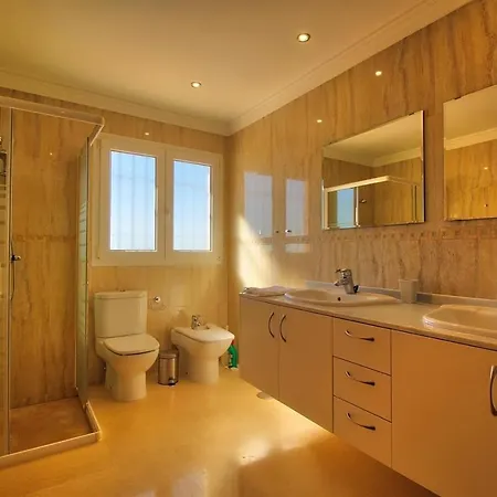 Luxurius With Private Pool Villa Mijas